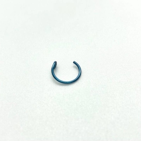 Single Fake Nose Ring Cuff - Blue - Picture 5 of 7